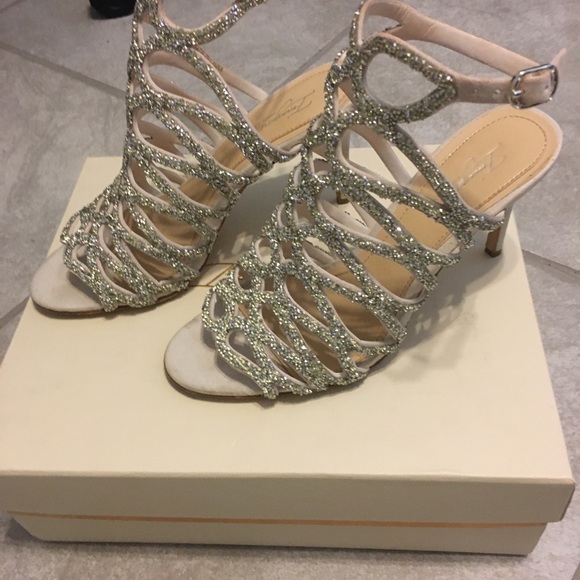 Stunning  crystal heels worn once to a wedding π - Picture 2 of 13